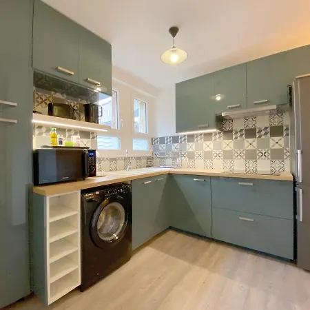 Le Faubourg - Cosy & Clean Apartman *